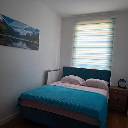 Blue Minimalist Bulevar * Sarajevo