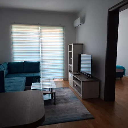 Apartment Blue Minimalist Bulevar